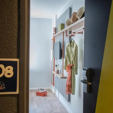 Hotel Ibis Budget Californie Lenval Nice