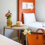 Ibis Budget Californie Lenval Hotel