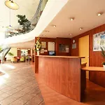 Ibis Budget Californie Lenval Szálloda Nizza