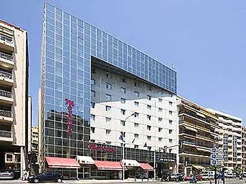 尼斯加利福尼莱瓦尔宜必思快捷酒店 酒店 尼斯