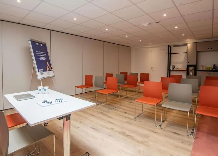 Ibis Budget Californie Lenval 2* Nice