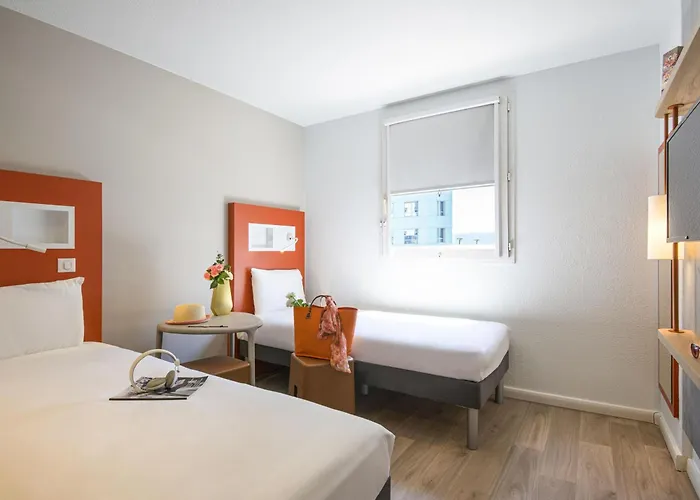 Hotell Ibis Budget Californie Lenval