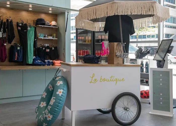 Ibis Budget Californie Lenval Hotel