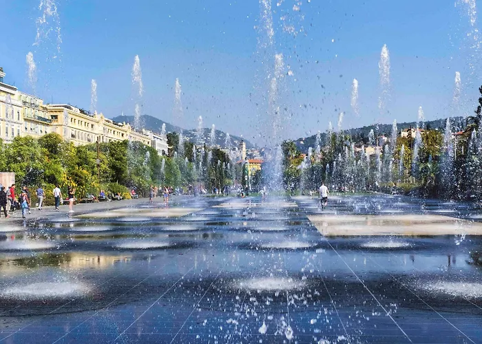 Hotel Ibis Budget Californie Lenval 2*