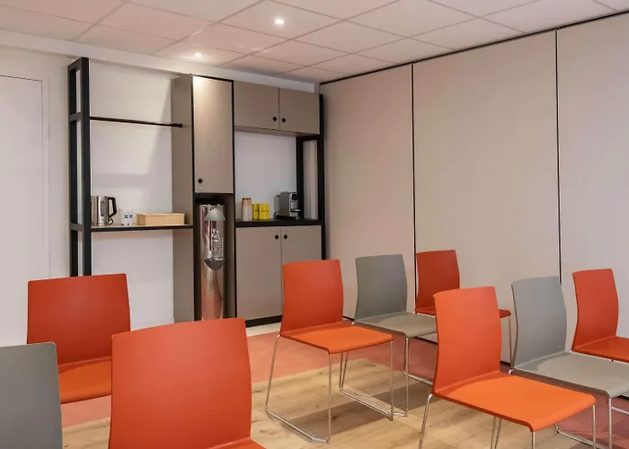 Ibis Budget Californie Lenval Hotell