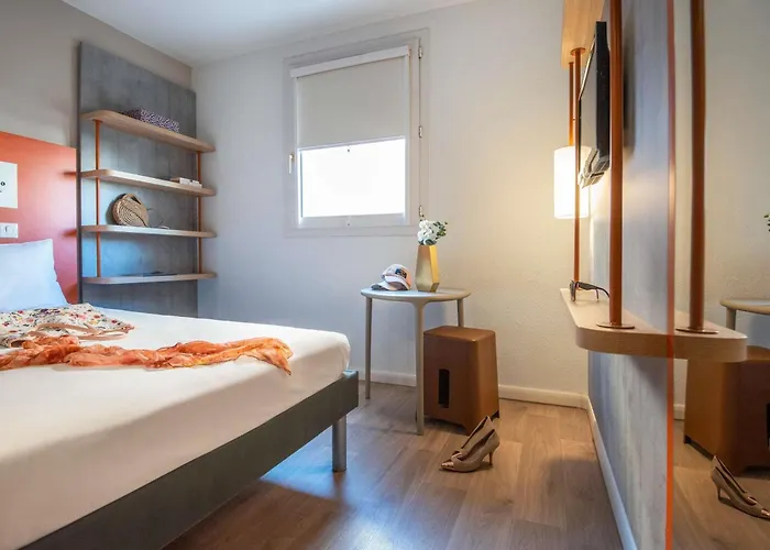 Ibis Budget Californie Lenval Hotel Niza