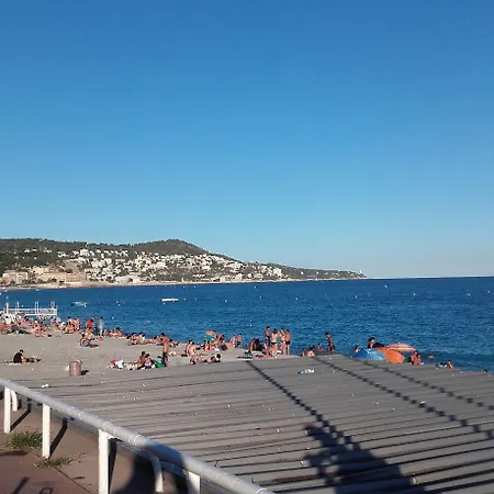 Ibis Budget Californie Lenval Отель Ницца