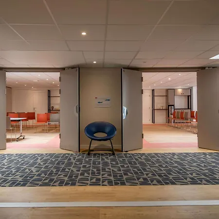 Ibis Budget Californie Lenval