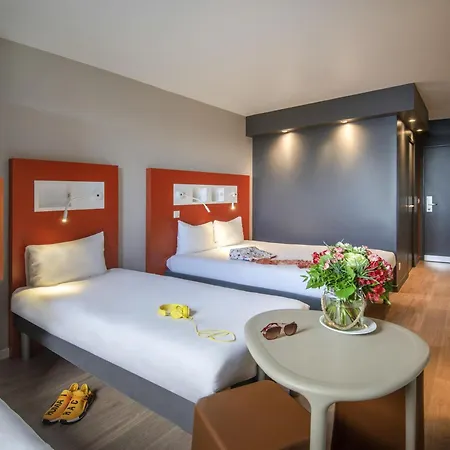 Hotel Ibis Budget Californie Lenval 2*