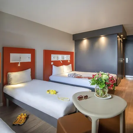 Ibis Budget Californie Lenval 2*