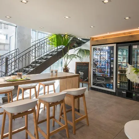 Ibis Budget Californie Lenval Szálloda 2*